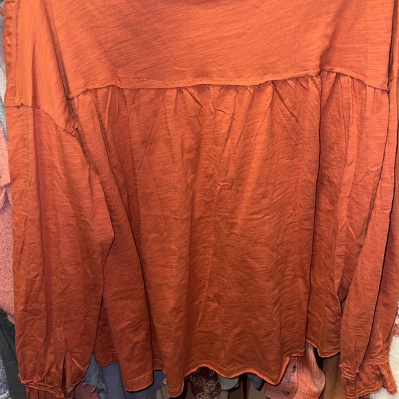 Rustic top - Picture 3 of 3